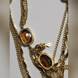 Sarah Coventry necklace